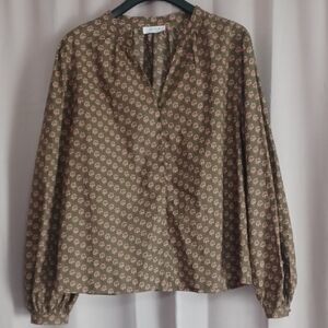 Avara Olive Green Pink Floral Long Balloon Sleeve Top, Split Neck Button Placket